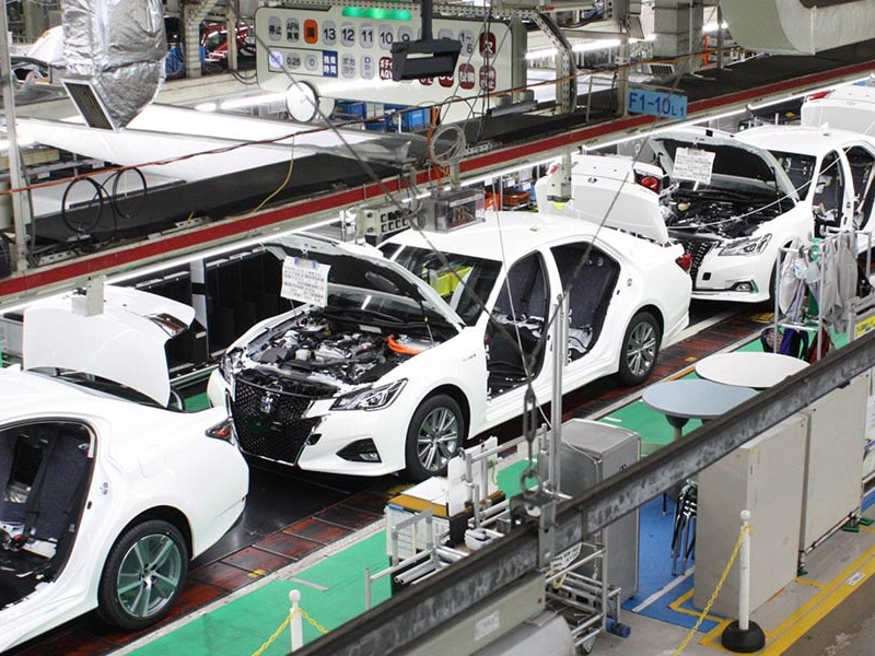 mais de 100 fábricas de automóveis no mundo param a produção ！！！